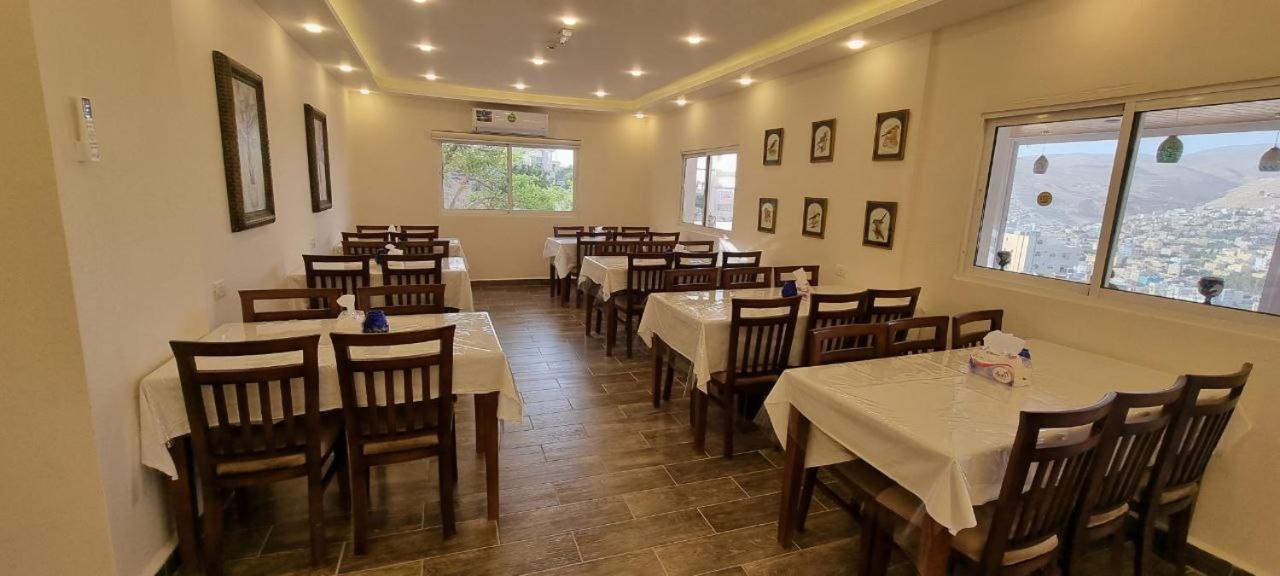 Beit Alshabaan Inn Wadi Musa Exterior photo